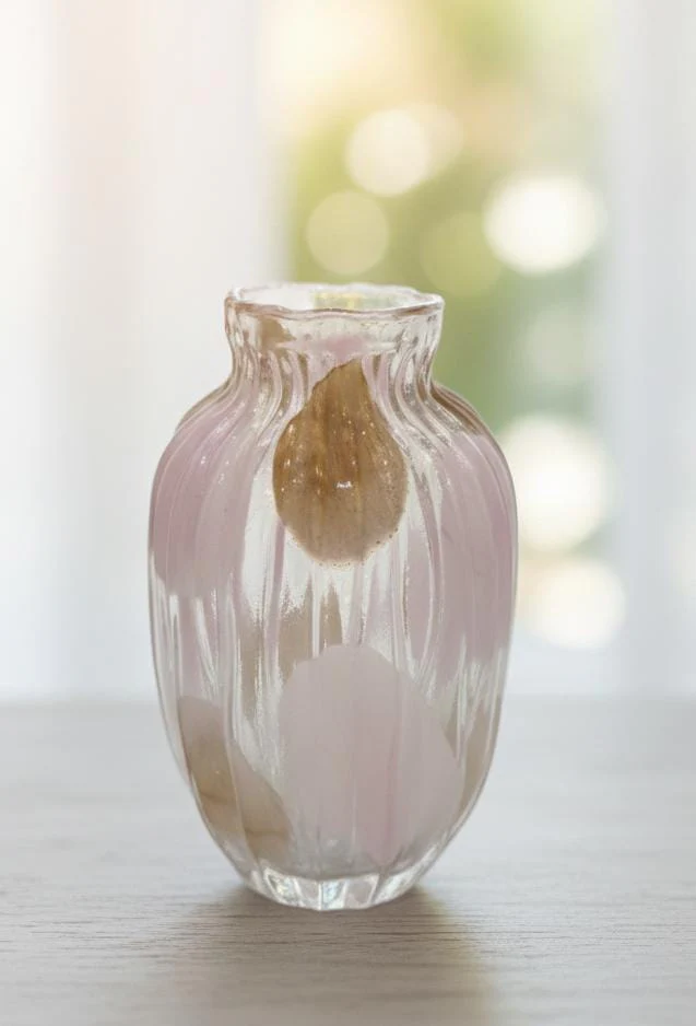 AKDC Premium Transparent Glass Vase with Stylish Brown & Pink Pattern Design – 30×15 cm Artistic Décor - Image 2