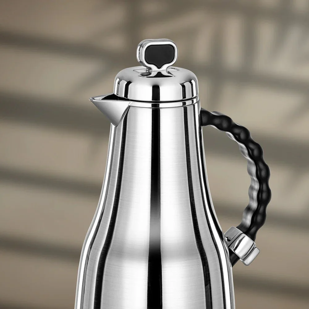 Almarjan 2 Pieces Vacuum Flask Set, Brushed Silver & Black - Image 2