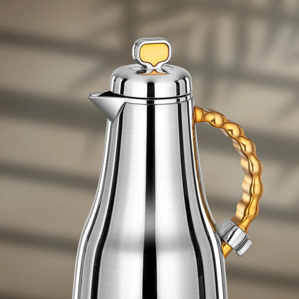 Almarjan 2 Pieces Vacuum Flask Set, Brushed Silver & Matt Gold - Image 2