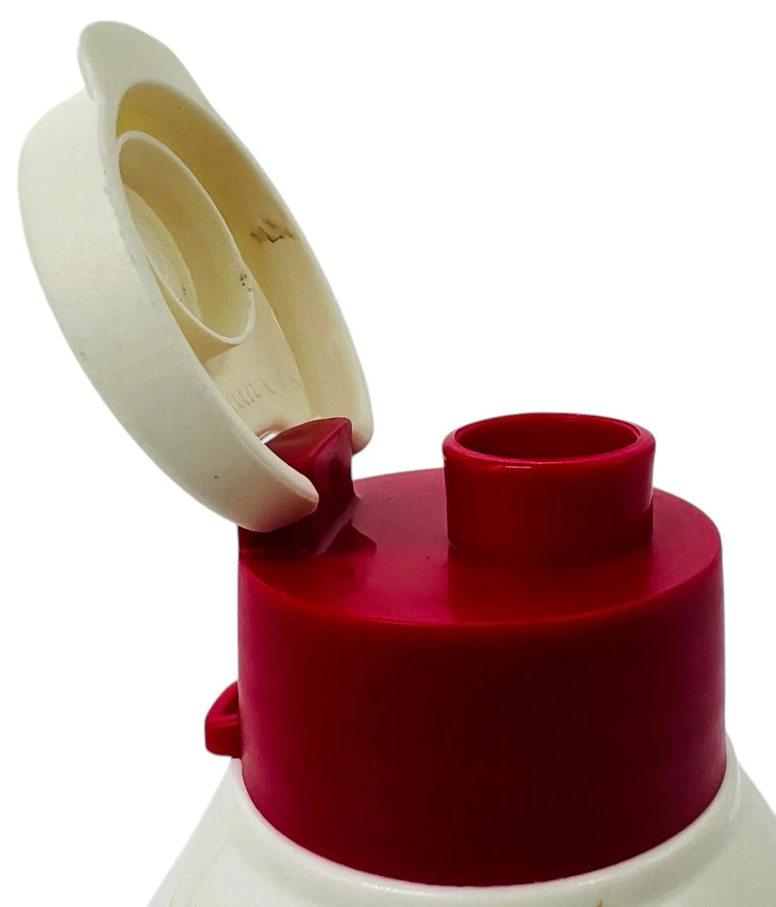 Cello Puro Classic Classic Plastic Water Bottle 510ml, Red - Image 3
