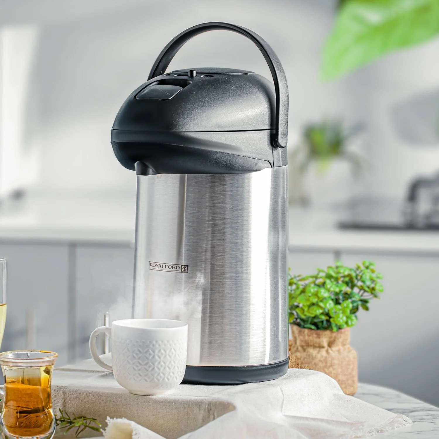 Royalford Coffee/Tea Stainless Steel Vacuum Flask, 3 Litres, RF-8336 - Image 2