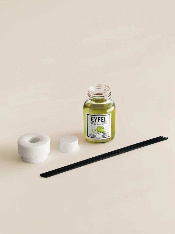 Eyfel Reed Diffuser- Green Apple 120ML - Image 3