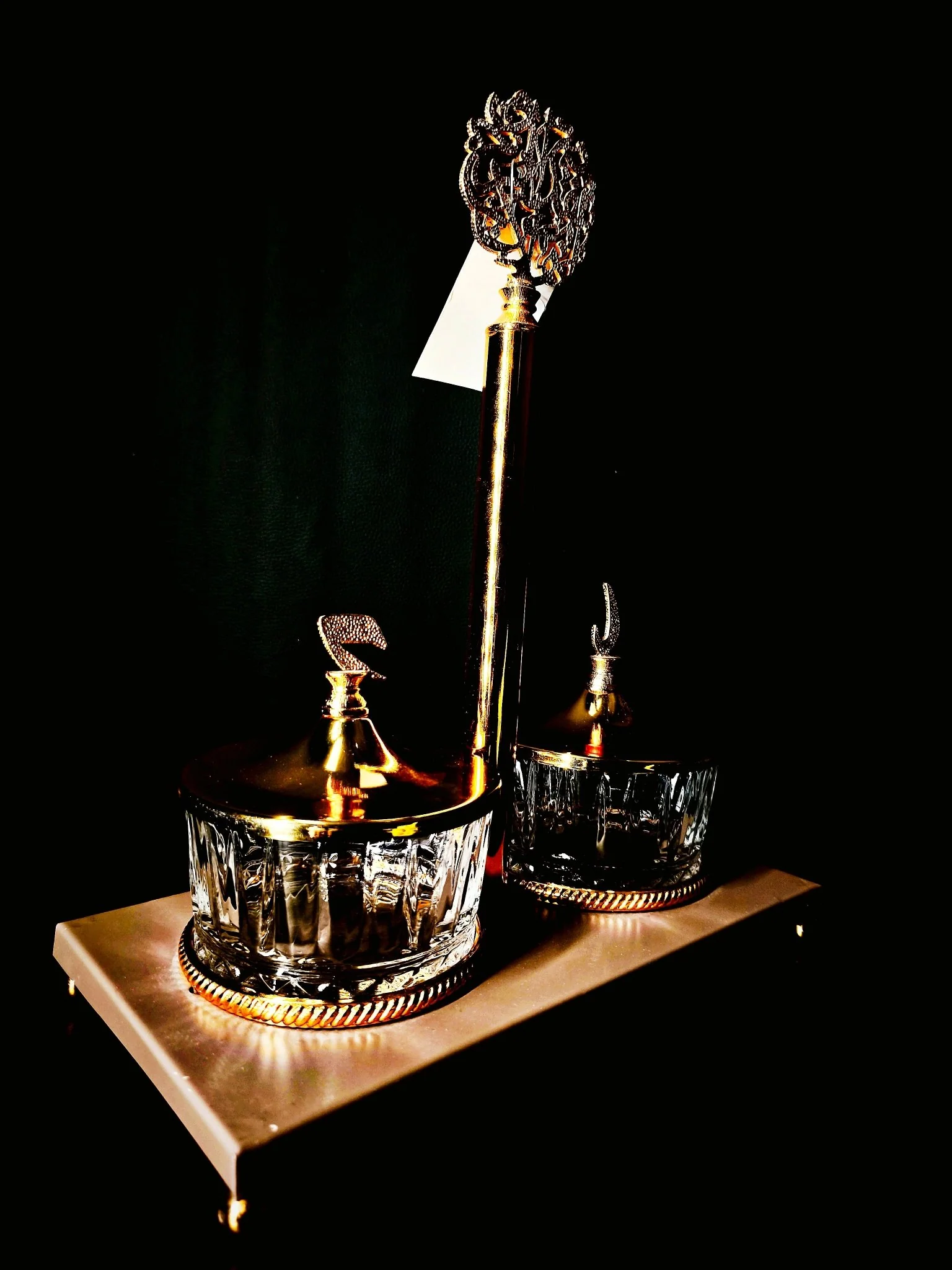 Majlis Candy Bowl 2Pcs With Stand Light Brown And Gold - Image 2