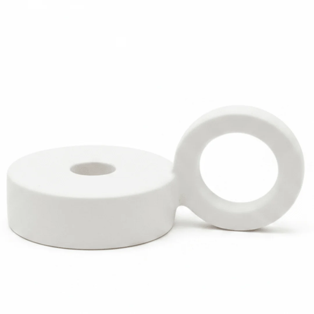 Minimalist Round White Ceramic Candle Holder with Handle for Modern Home Decoration – 8cm