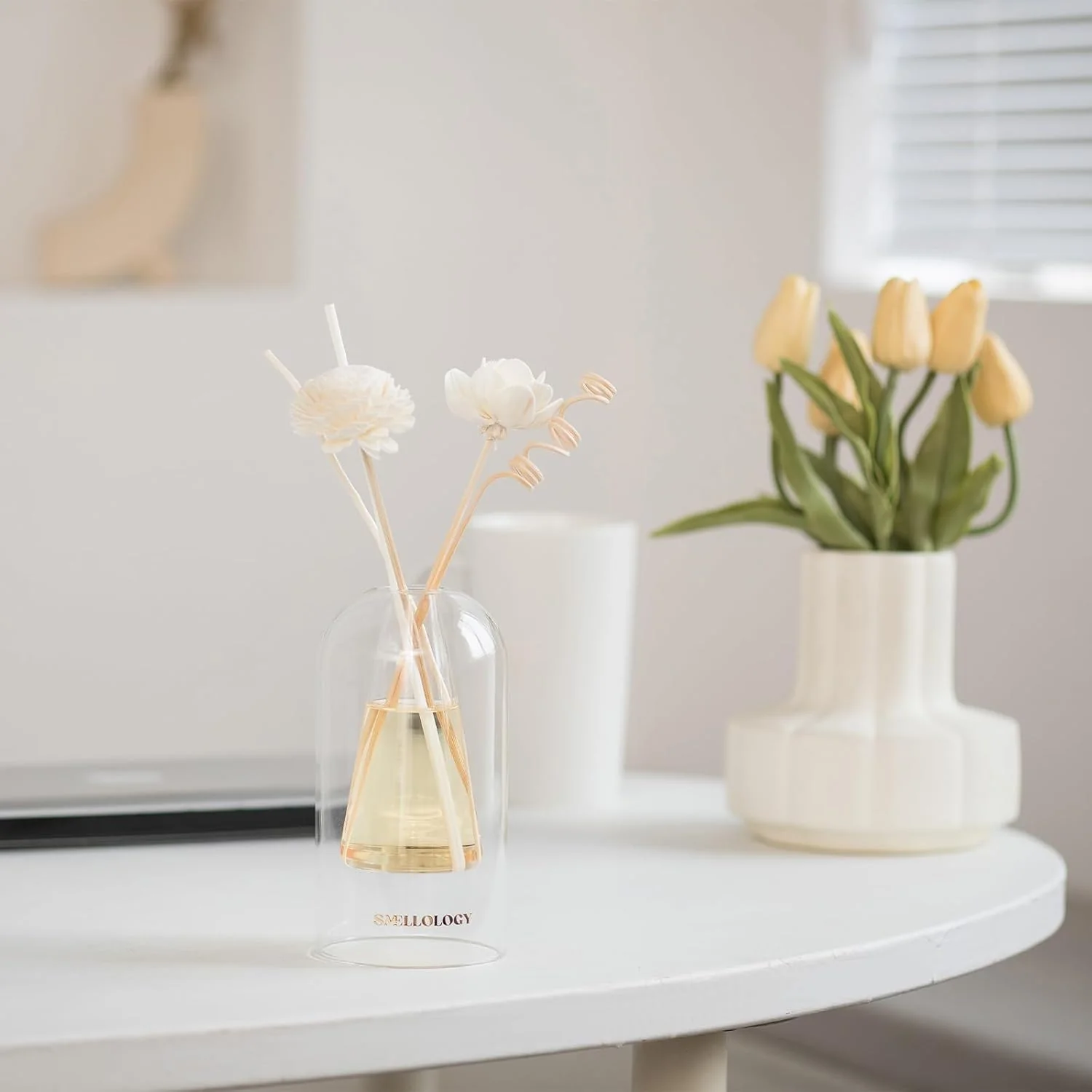 SMELLOLOGY Tranquil Flower Flowers Home Diffuser- Warm Fireplace 120ml - Image 4