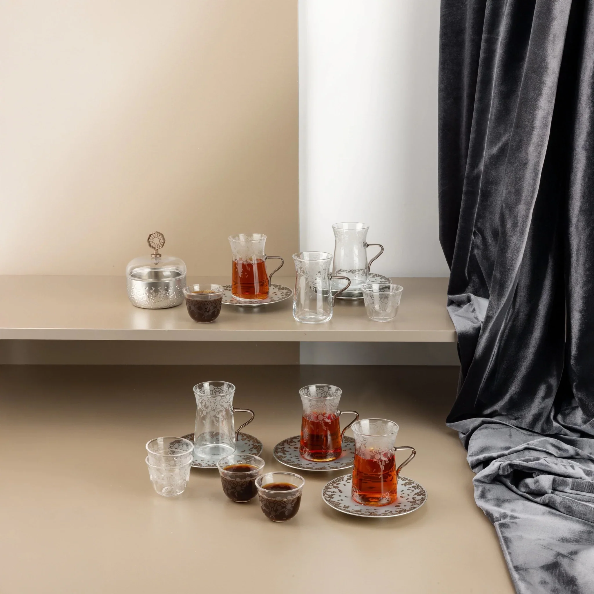 Otantik Nourhan 19-Piece Arabic Tea And Coffee Set - Matte Silver 150CC